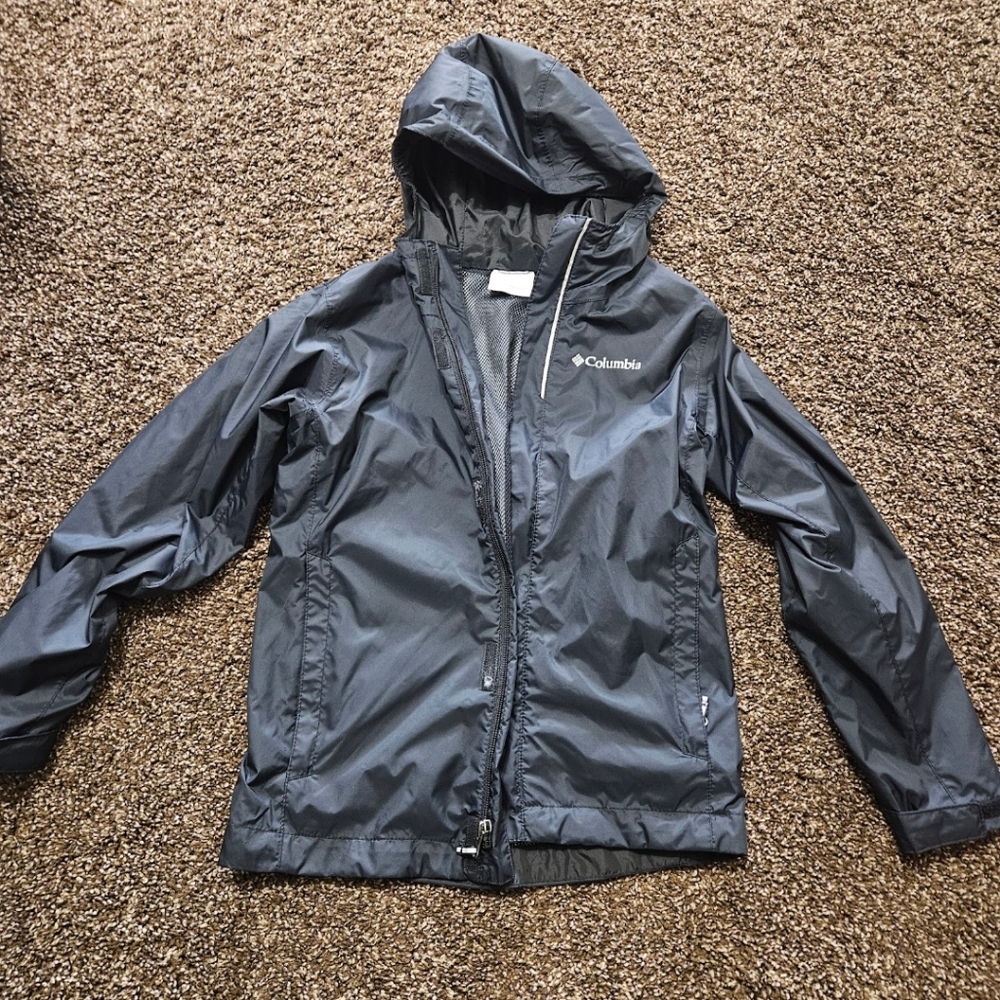 Boys Columbia Lightweight Black Hooded Jacket  Size S (8)
